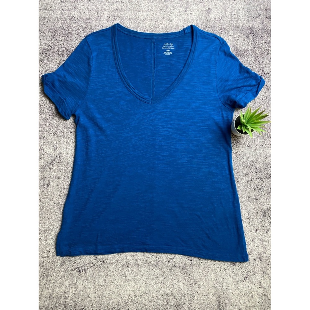 Banana Republic V-Neck Tee Dark Blue Sz M